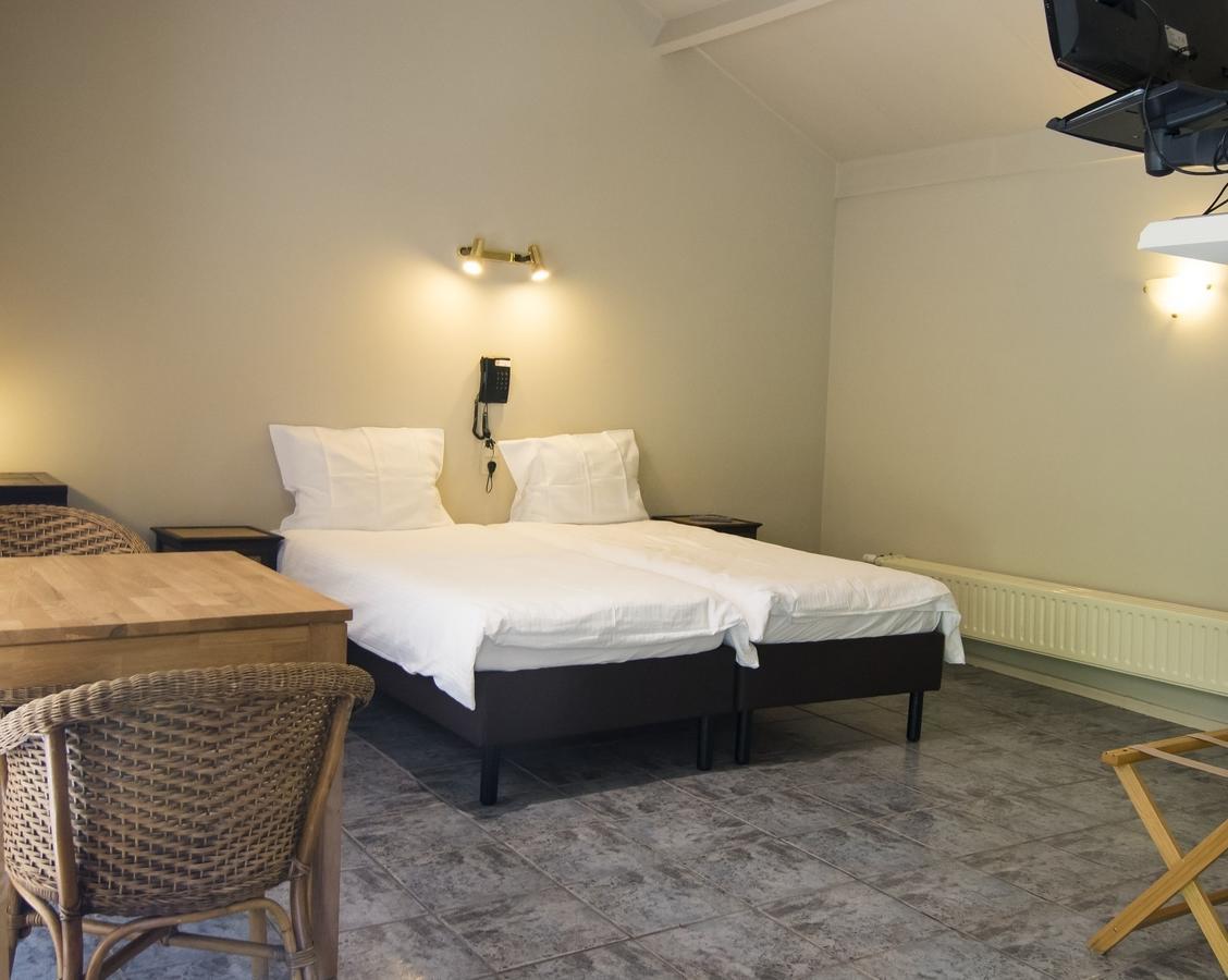 Hotel Pacific Weelde Екстер'єр фото