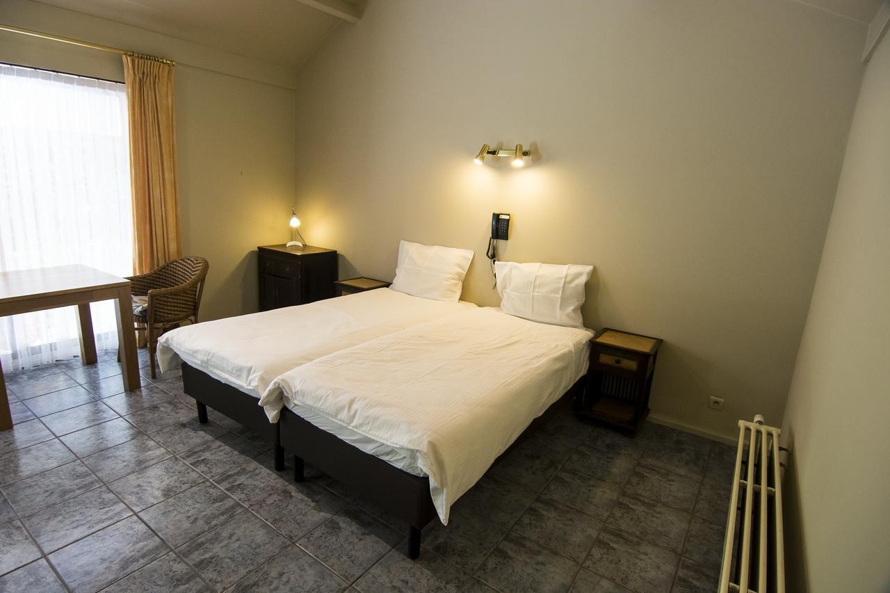 Hotel Pacific Weelde Екстер'єр фото